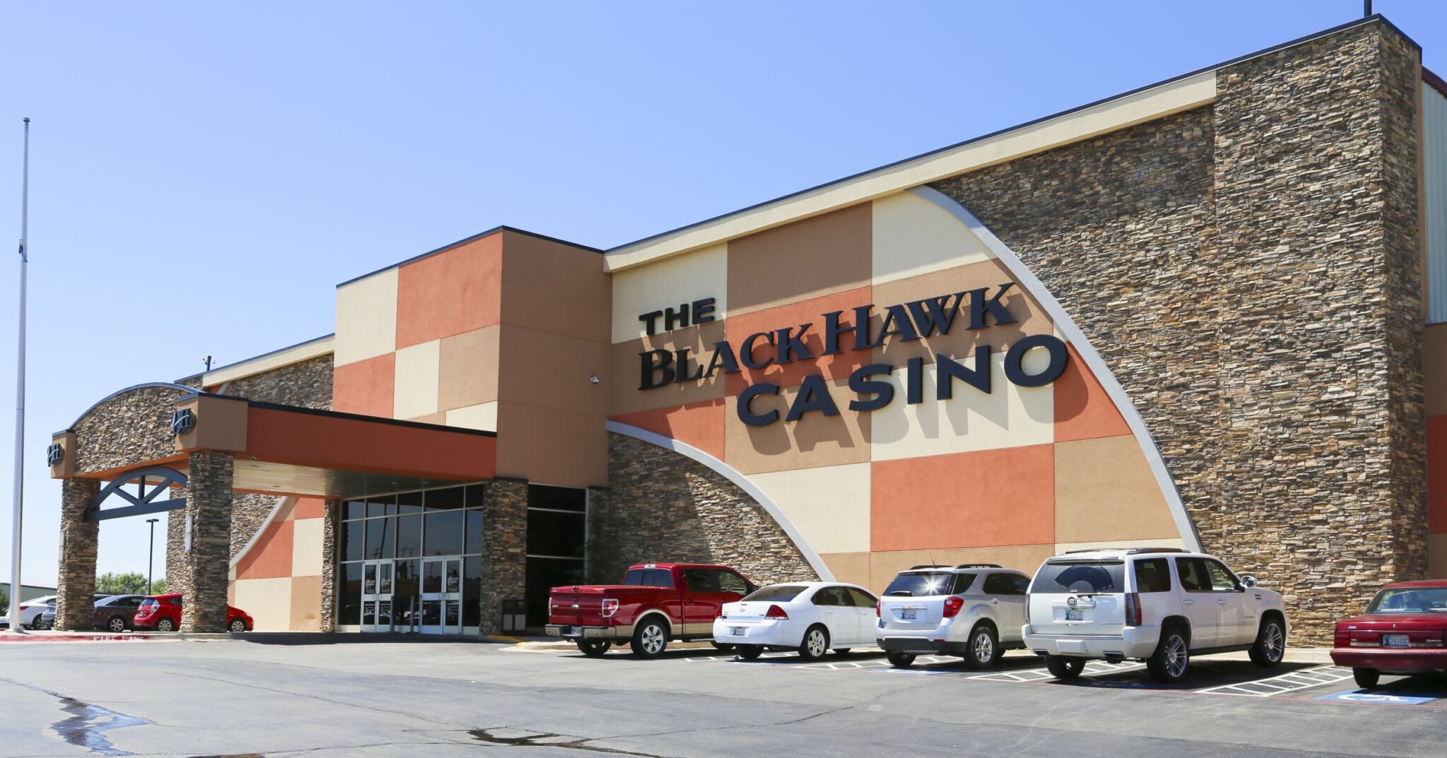 parks close to red hawk casino